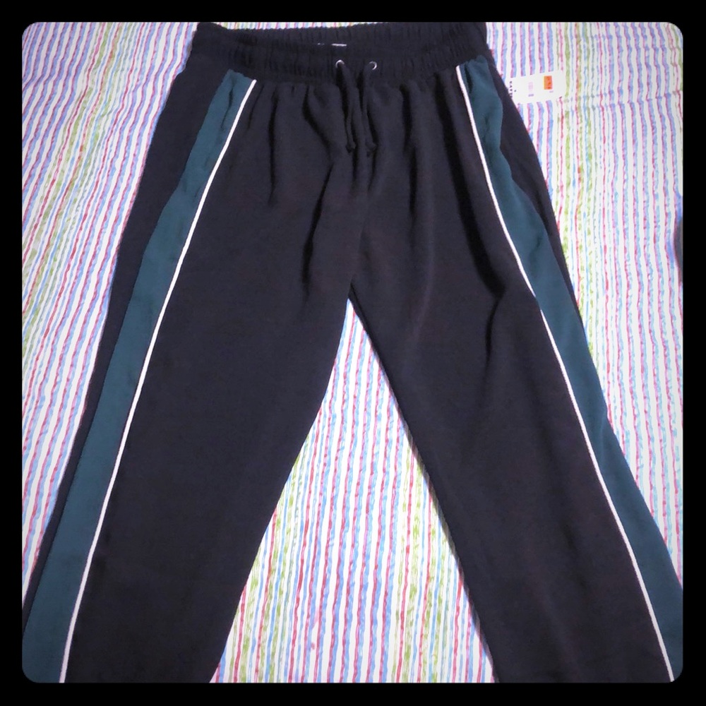 NWT WOMANS lounge pants